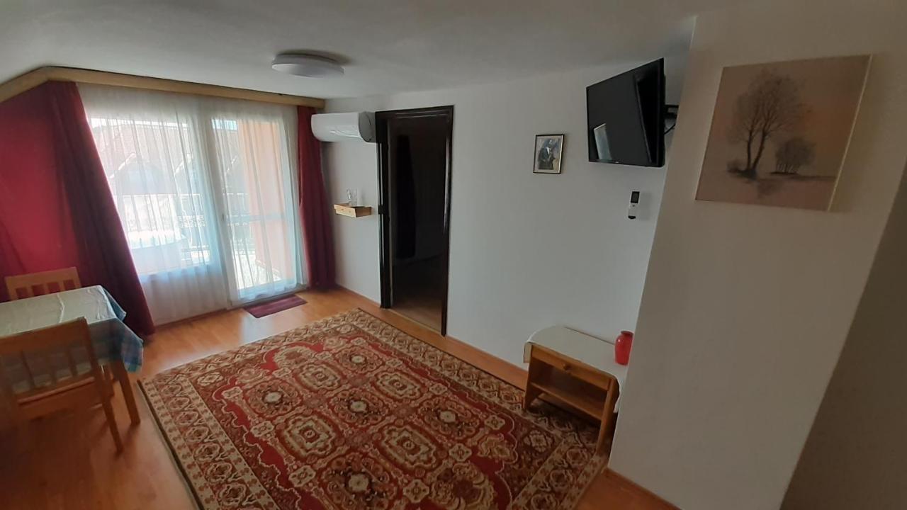 Patri Apartmanhaz Кестхей Екстер'єр фото