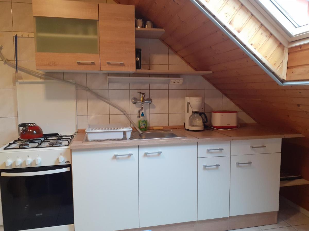 Patri Apartmanhaz Кестхей Екстер'єр фото