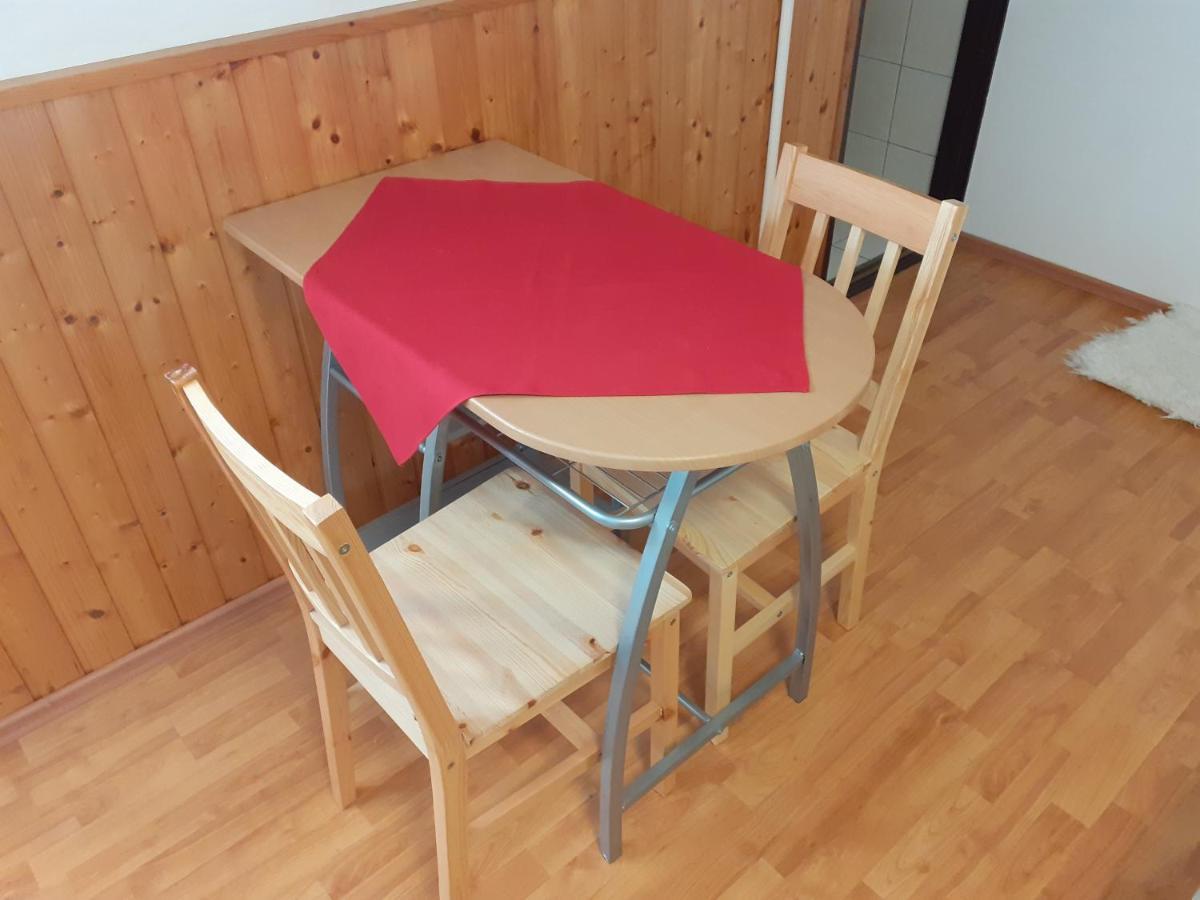 Patri Apartmanhaz Кестхей Екстер'єр фото