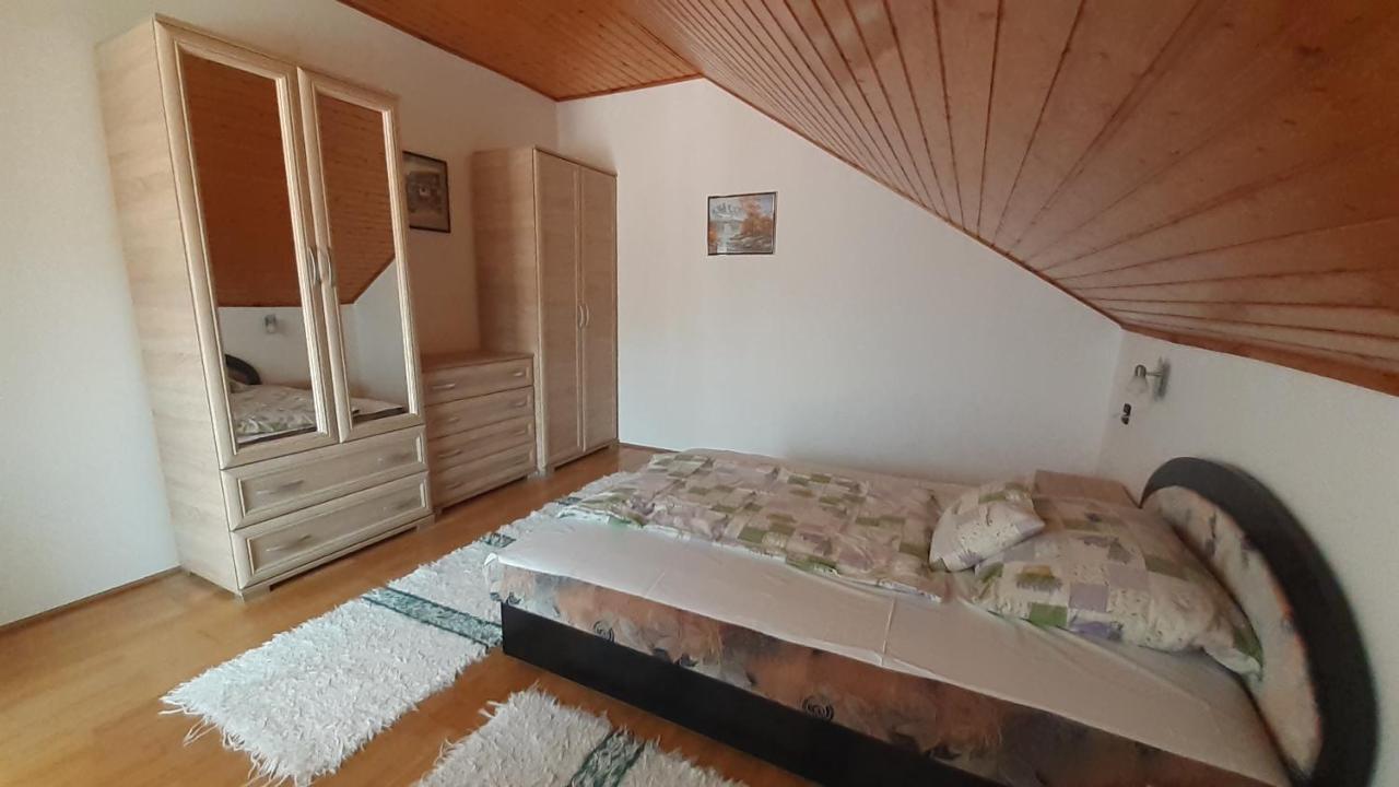 Patri Apartmanhaz Кестхей Екстер'єр фото