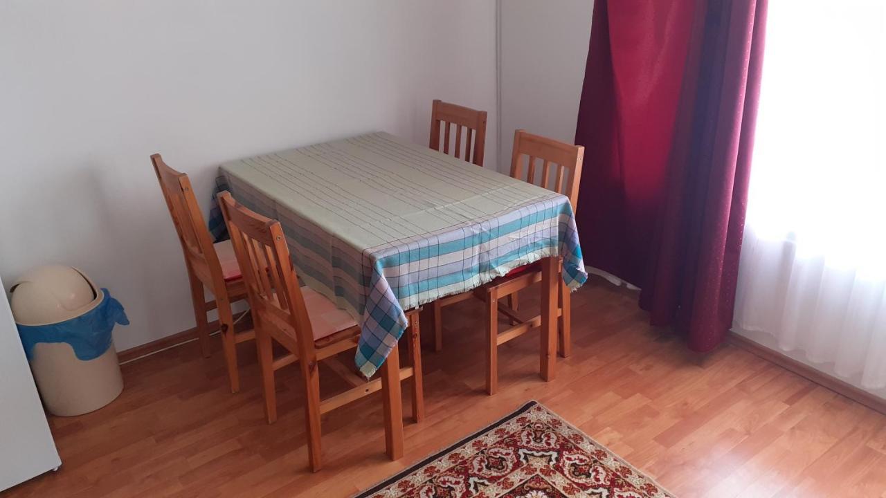 Patri Apartmanhaz Кестхей Екстер'єр фото
