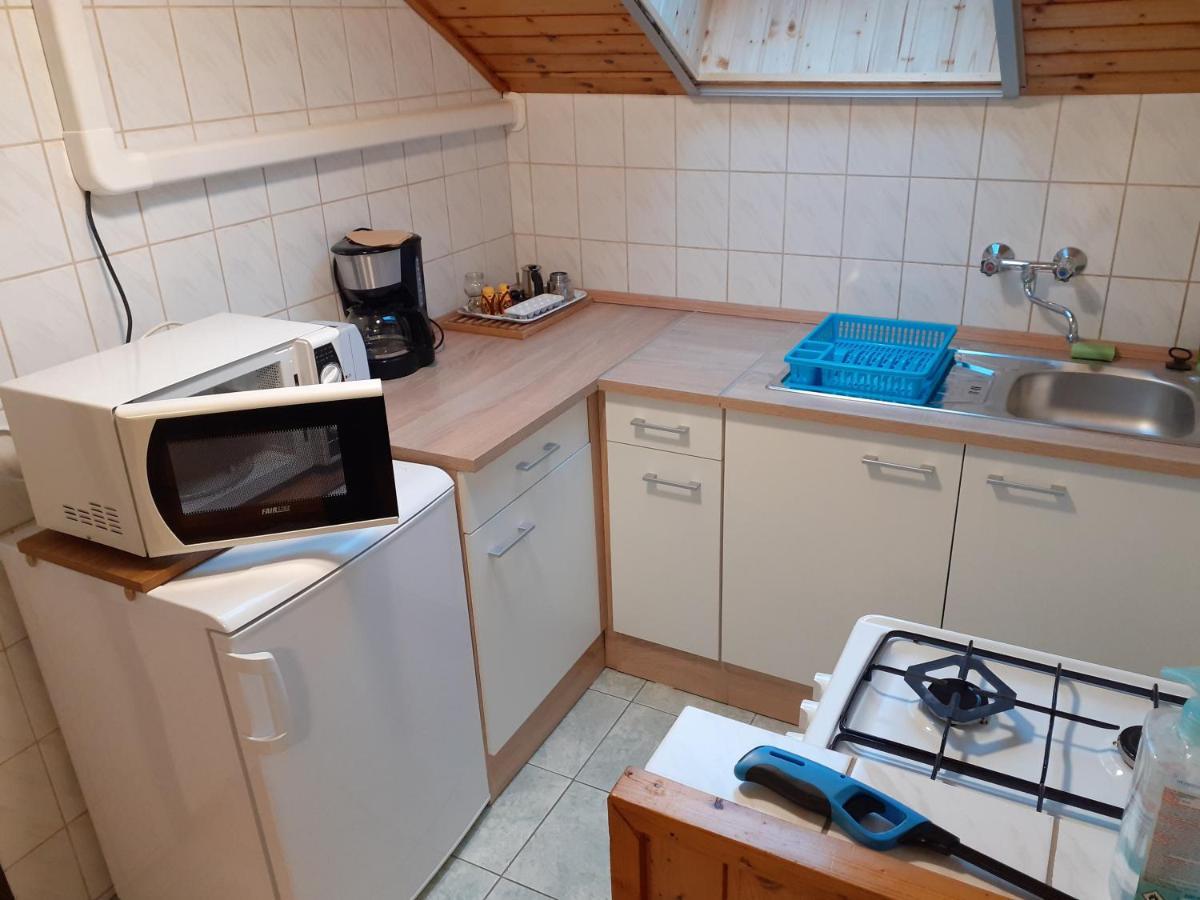 Patri Apartmanhaz Кестхей Екстер'єр фото