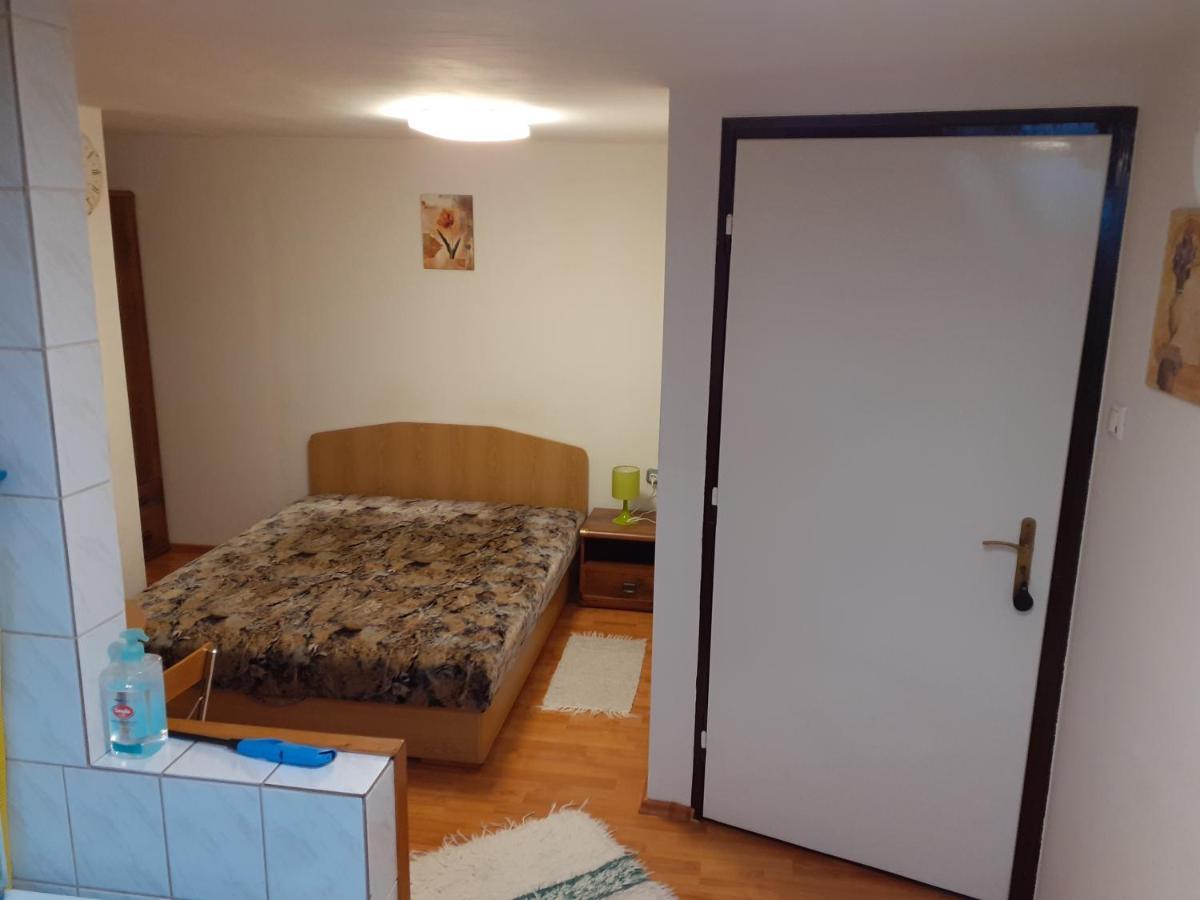 Patri Apartmanhaz Кестхей Екстер'єр фото