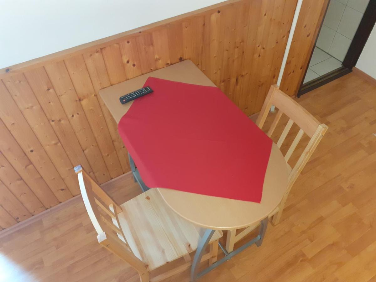 Patri Apartmanhaz Кестхей Екстер'єр фото
