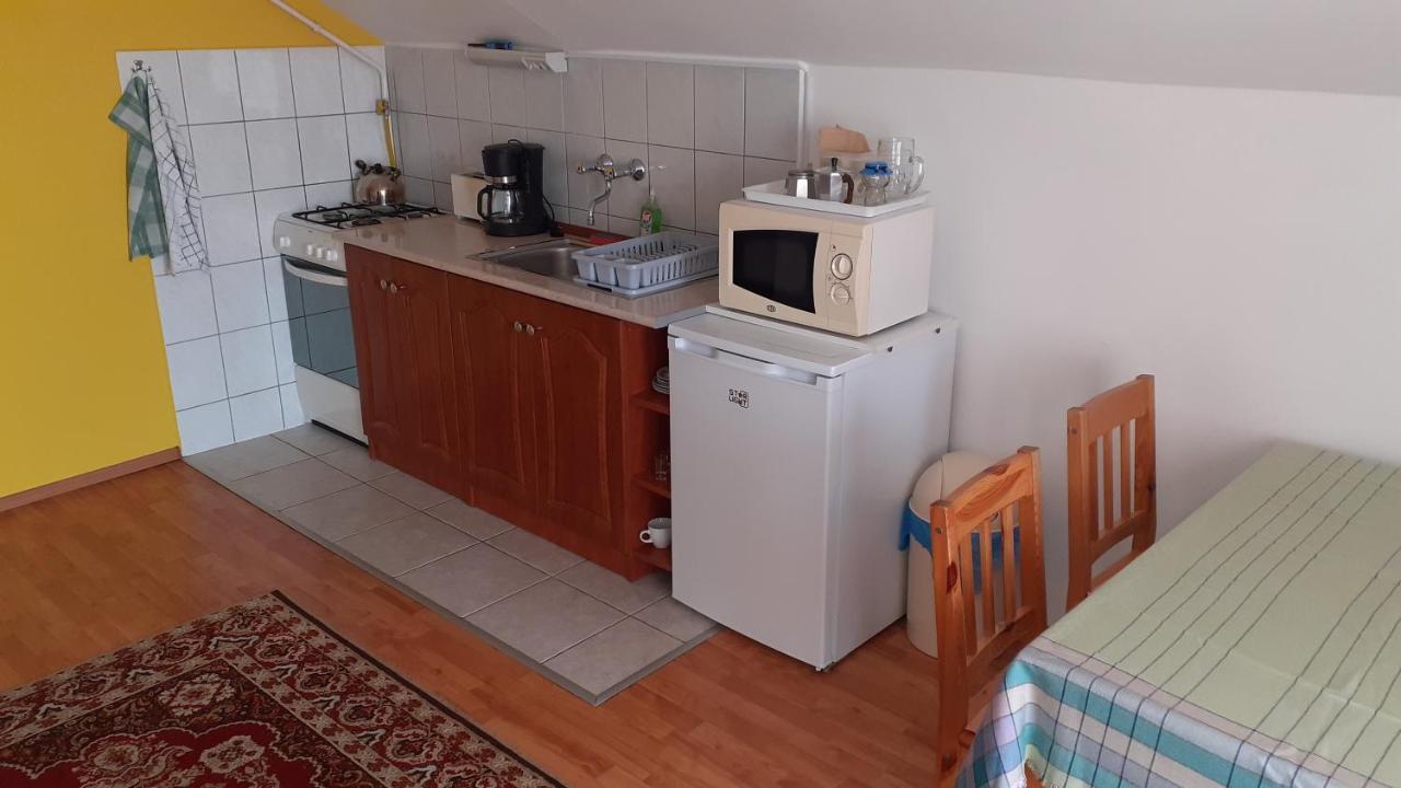 Patri Apartmanhaz Кестхей Екстер'єр фото